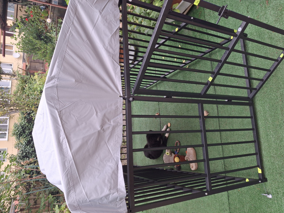 Recenzie produs - Padoc pentru câini, 1,2 × 2,4 × 1,5 m, acoperiș complet - metalgroup.ro